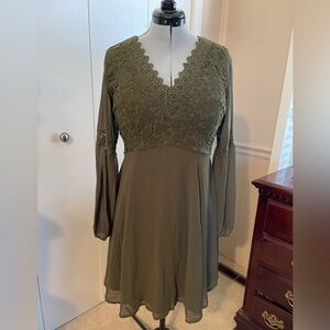 NWOT Soleblue 1970’s style dress